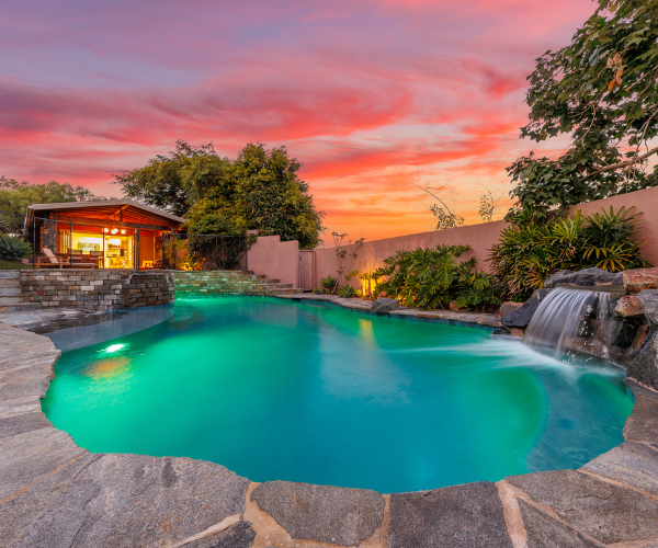 Cardiff Hillside Hideaway | P.S. Platinum Vacation Rentals
