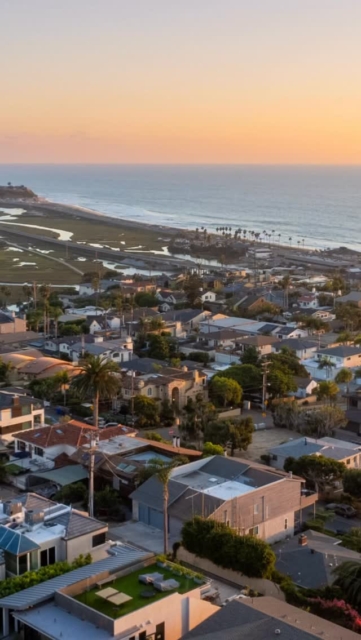 This holiday season, swap the boots for bare feet and soak up coastal magic with sunset views and ocean air.

Our homes are made for cozy mornings, al fresco dinners, and stress-free gatherings — and yes, we still have a few December stays open.

Book now → Link in bio

#StayWithPSPlatinum #CoastalHolidays #SunsetNotSnow #HolidayEscape