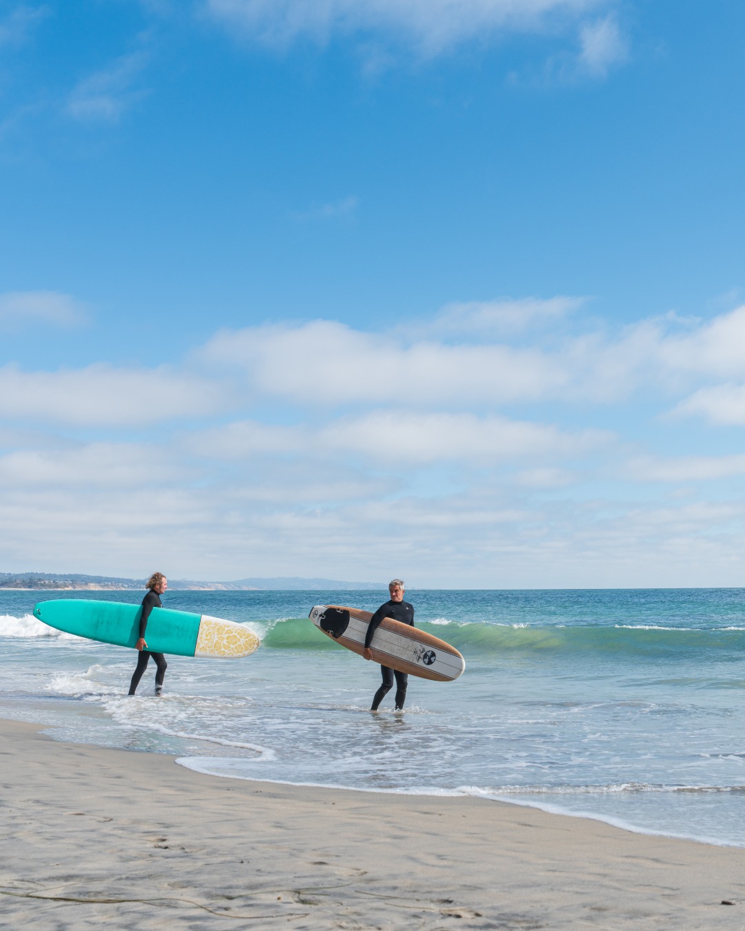 New Year’s Resolution: Finally learn to surf. 

There’s no better place to chase that goal than Encinitas. Known for its laid-back surf culture and consistent waves, it's the perfect spot to paddle out for the first time or take your skills to the next level. 

Imagine starting your 2026 mornings in the water and ending them at a cozy beach cottage. Make this the year you catch the wave.

Book your Encinitas surf shack at the link in bio. 

#NewYearsResolution #LearnToSurf #Encinitas #SanDiegoSurf #TravelGoals2026 #StayWithPSPlatinum