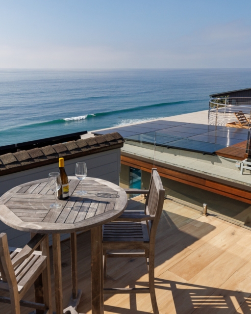 Saturday hit different on the coast. 

No alarms, nowhere to be, and nothing but the sound of the ocean. Whether you’re slow-sipping coffee on your private deck or gearing up for a walk down to the beach, this is the weekend reset you’ve been waiting for.

Make this your reality. Link in bio to book your next getaway.

#SaturdayMorning #SlowWeekend #CoastalLiving #SanDiegoVacation #MorningRoutine #StayWithPSPlatinum